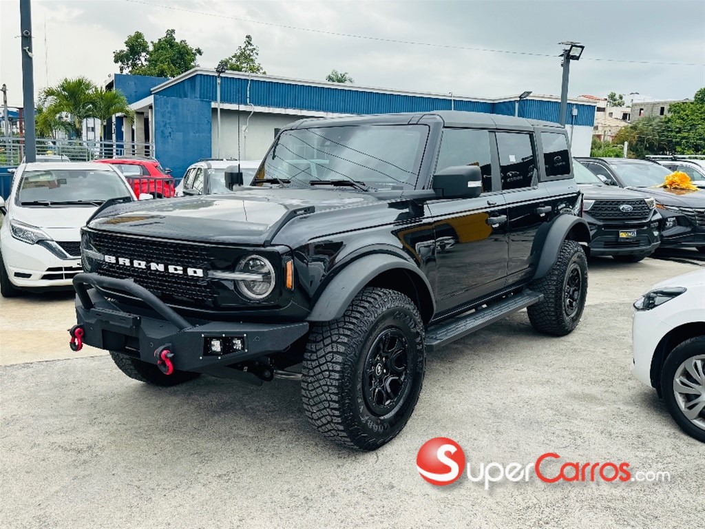 2022 Ford Bronco Wildtrak — foto 2 / 12