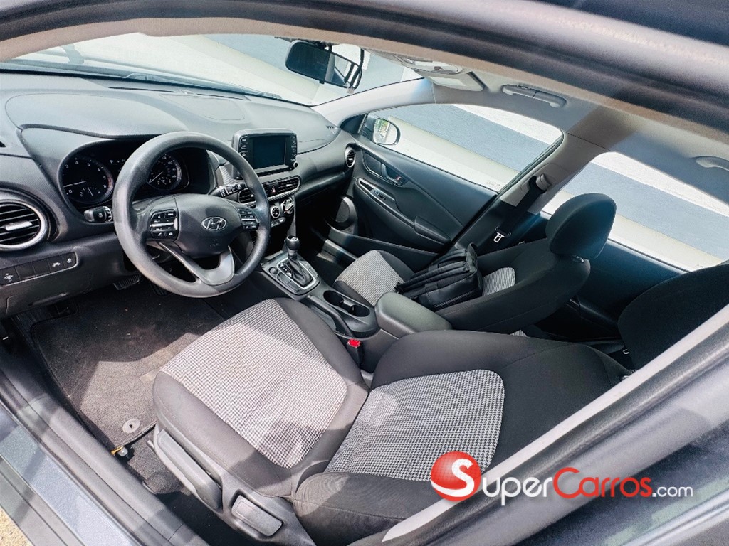 2021 Hyundai KONA — foto 7 / 12