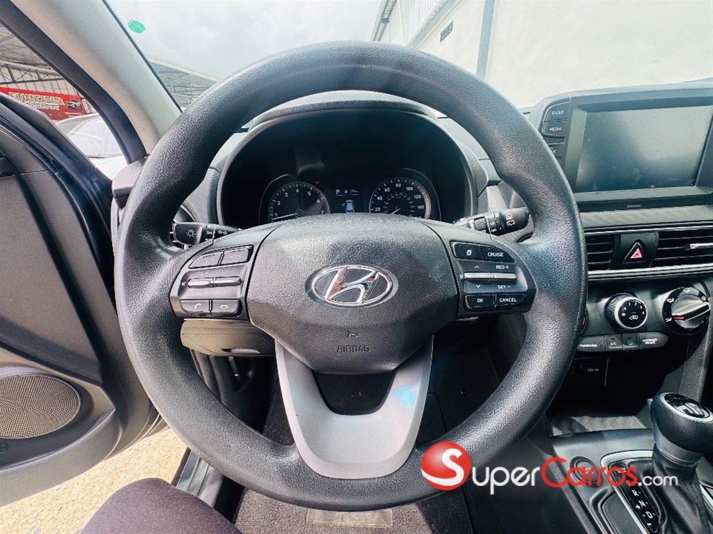 2021 Hyundai KONA — foto 11 / 12