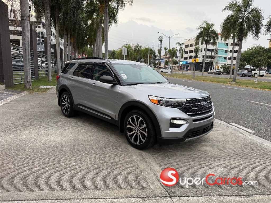 2022 Ford Explorer XLT — foto 3 / 11