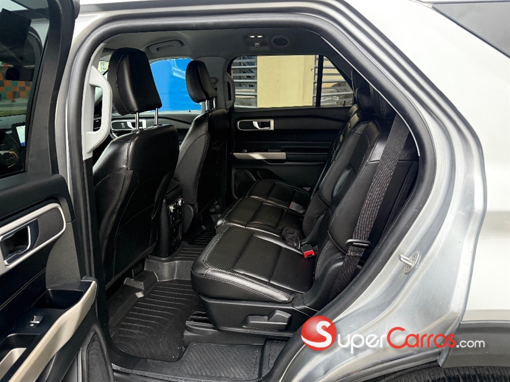 2022 Ford Explorer XLT — foto 5 / 11