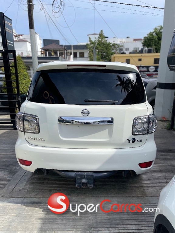 2011 Nissan Patrol — foto 5 / 12