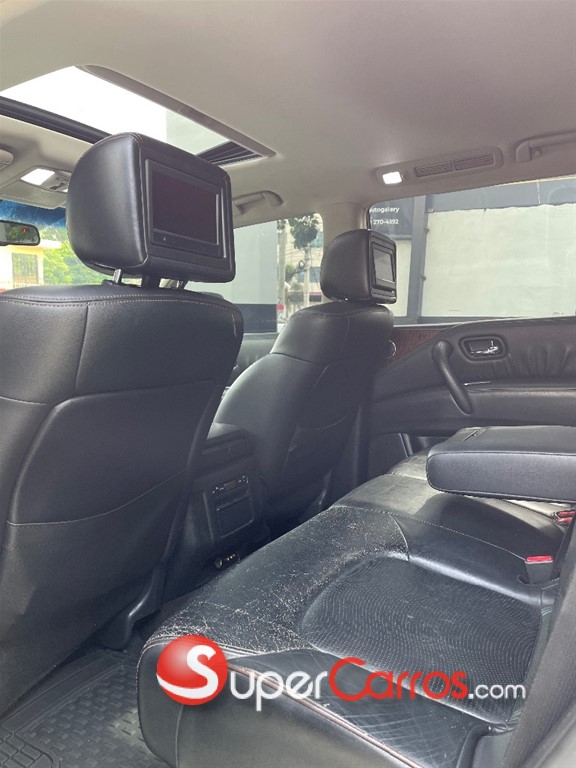 2011 Nissan Patrol — foto 8 / 12