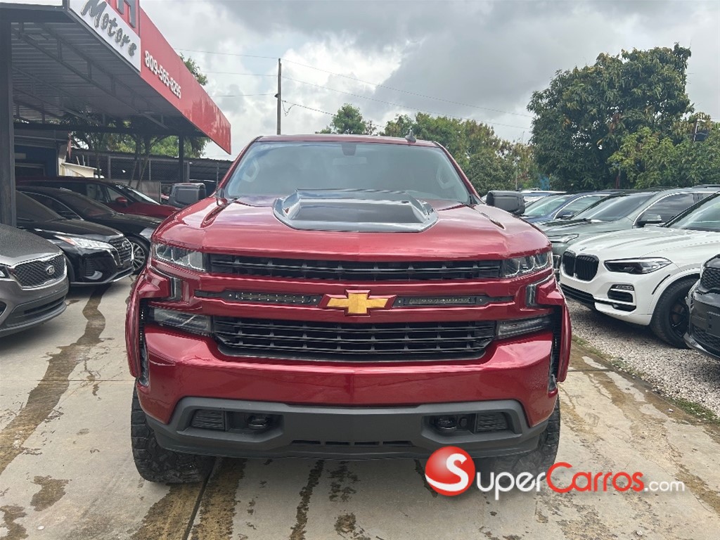 2020 Chevrolet Silverado Z71 Duramax — foto 2 / 12