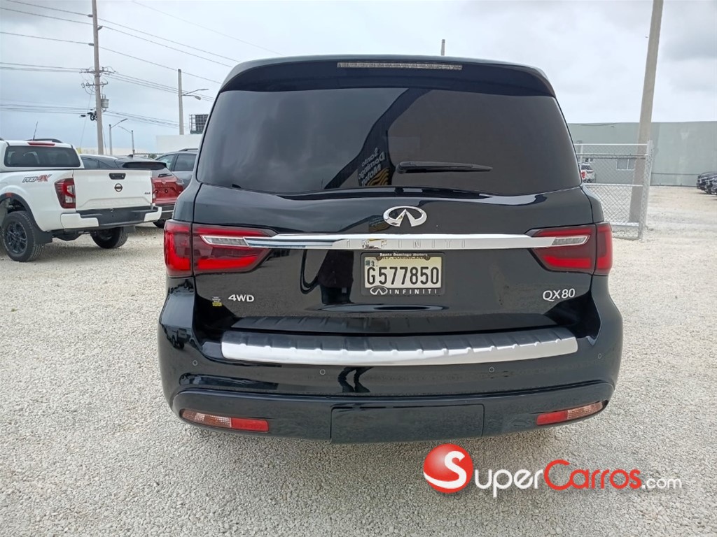 2022 Infiniti QX-80 — foto 6 / 11