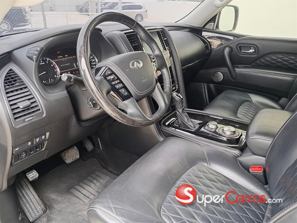2022 Infiniti QX-80 — foto 8 / 11