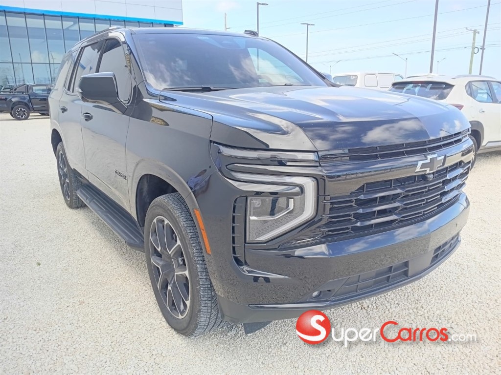 2025 Chevrolet Tahoe RST — foto 7 / 12