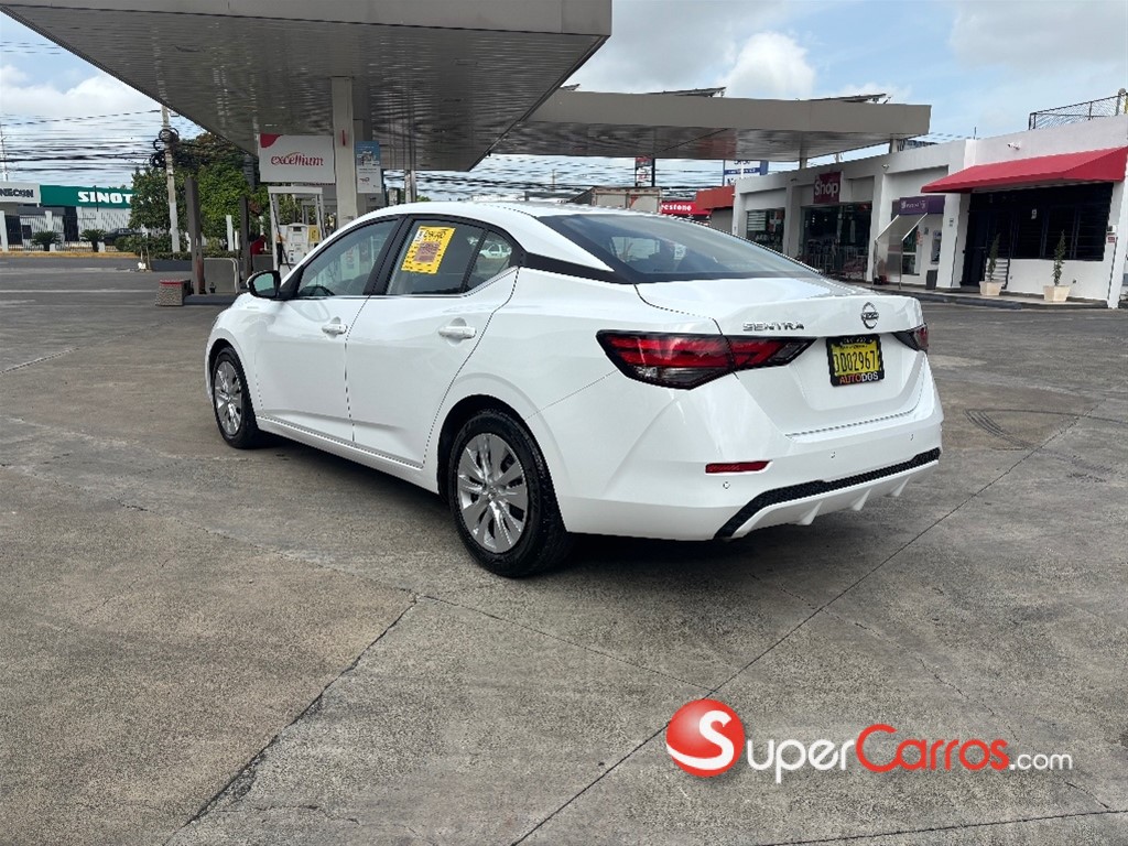 2023 Nissan Sentra S — foto 4 / 11
