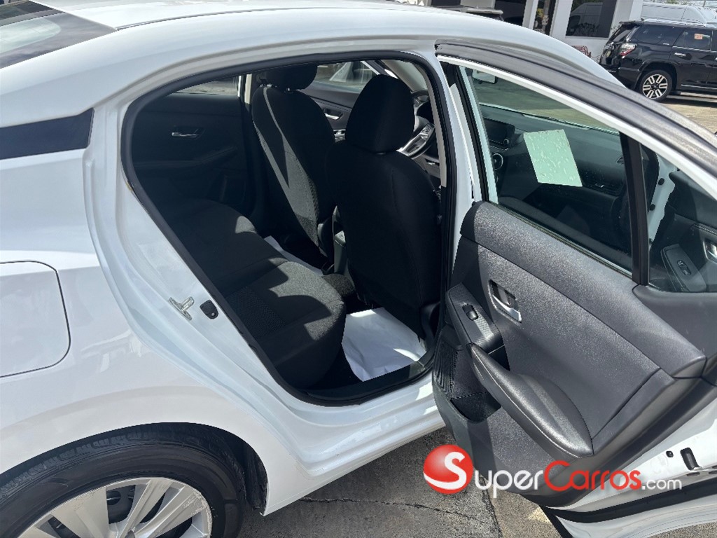 2023 Nissan Sentra S — foto 8 / 11