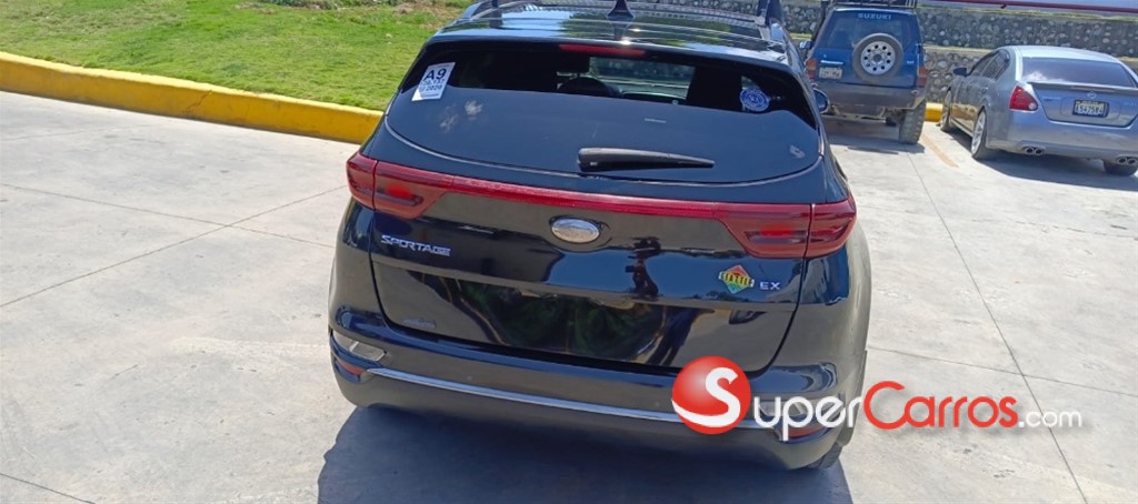 2021 Kia Sportage EX — foto 3 / 11