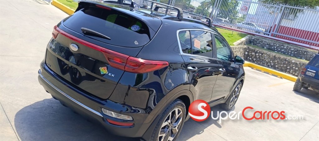 2021 Kia Sportage EX — foto 9 / 11