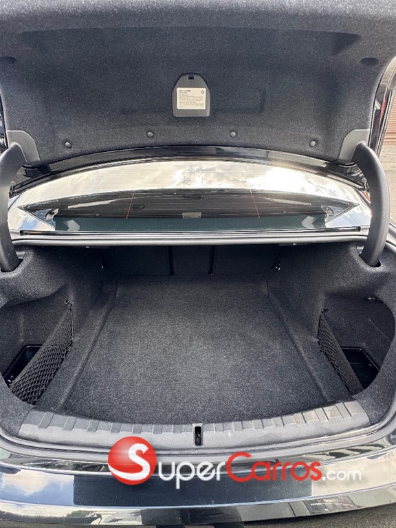 2020 BMW Serie 3 — foto 7 / 10