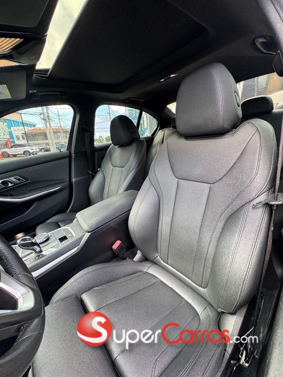 2020 BMW Serie 3 — foto 9 / 10