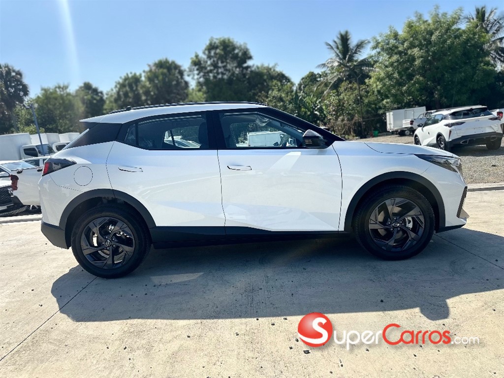 2027 GAC GS3 — foto 10 / 12