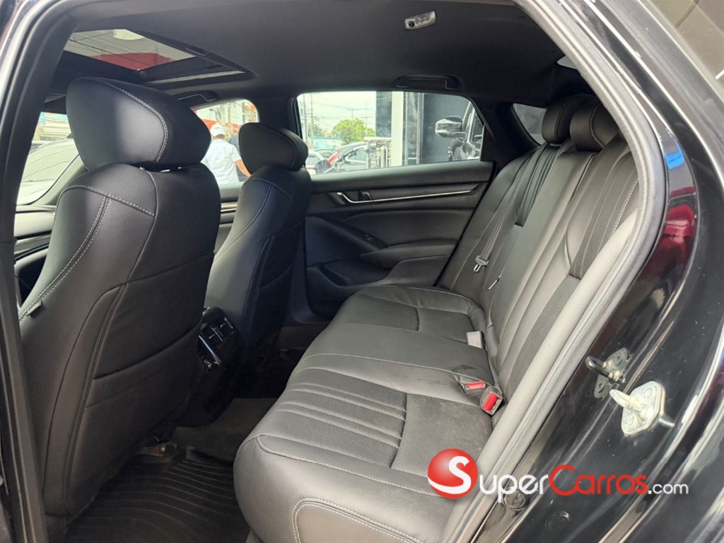 2020 Honda Accord Sport 2.0T — foto 5 / 7