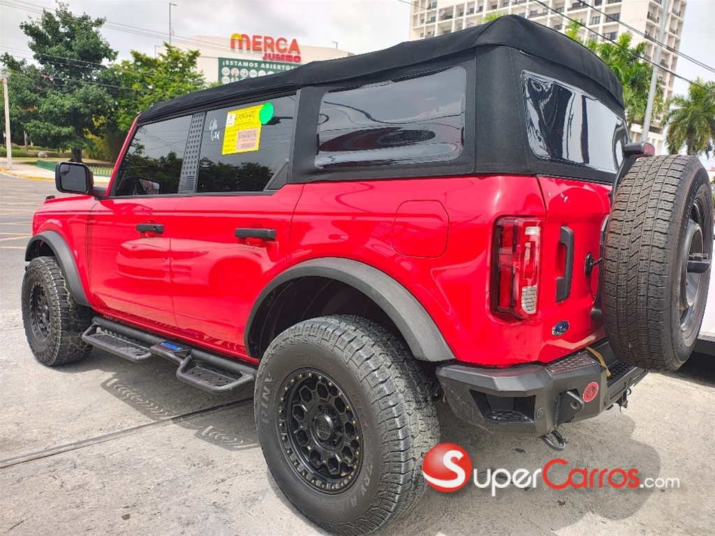2023 Ford Bronco Wildtrak — foto 7 / 11