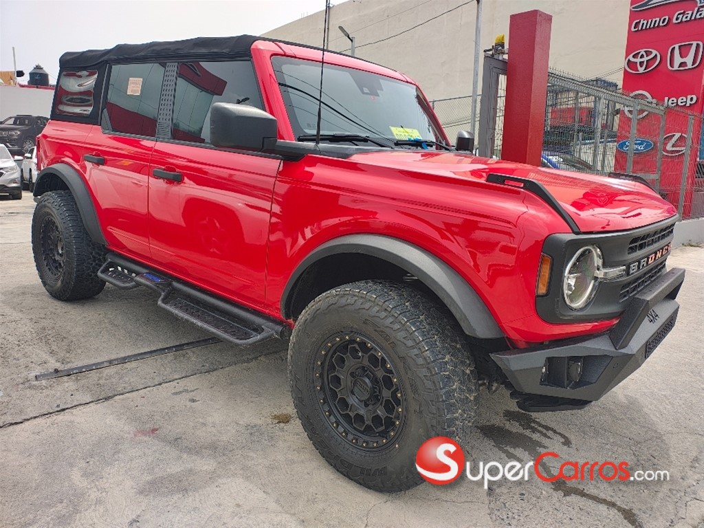 2023 Ford Bronco Wildtrak — foto 10 / 11