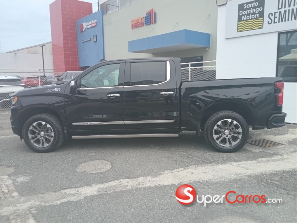 2025 Chevrolet Silverado High Country Duramax — foto 6 / 12
