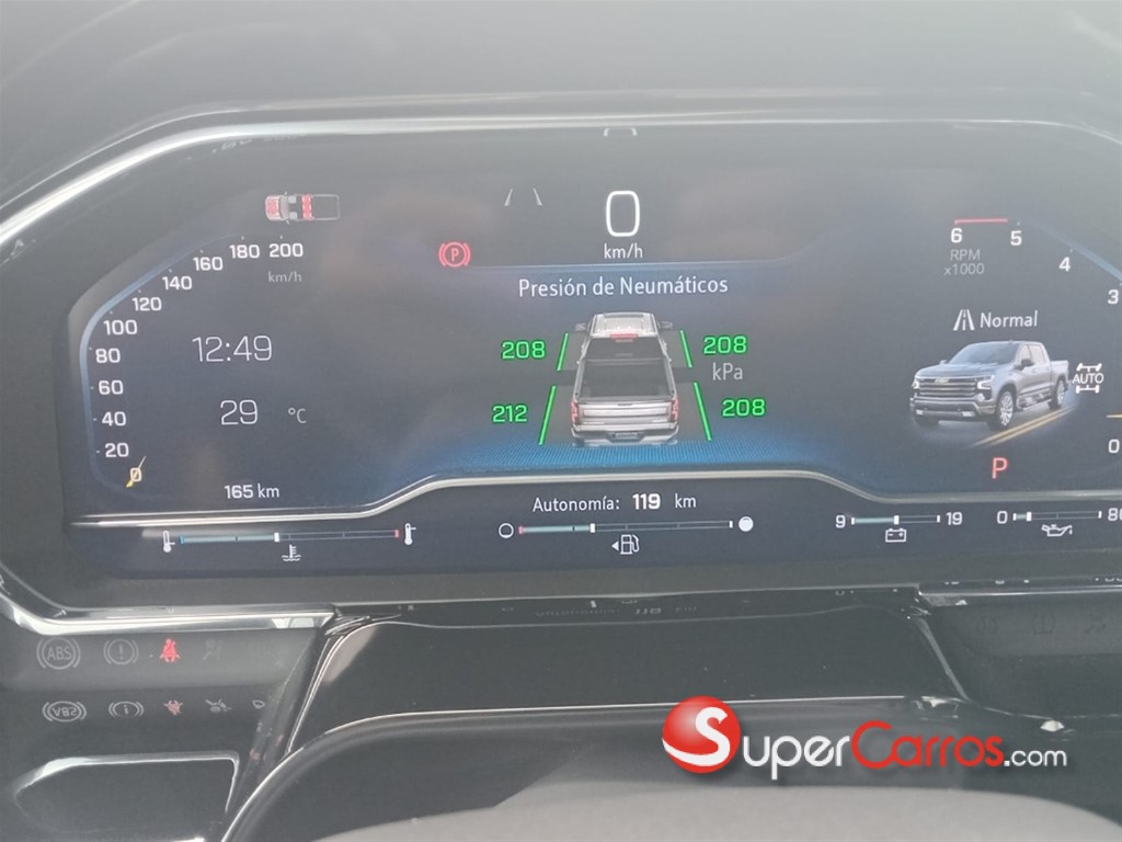 2025 Chevrolet Silverado High Country Duramax — foto 12 / 12
