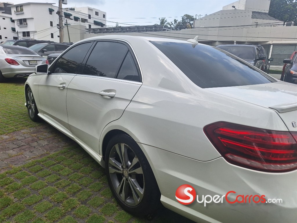 2013 Mercedes-Benz Clase E 300 — foto 10 / 12