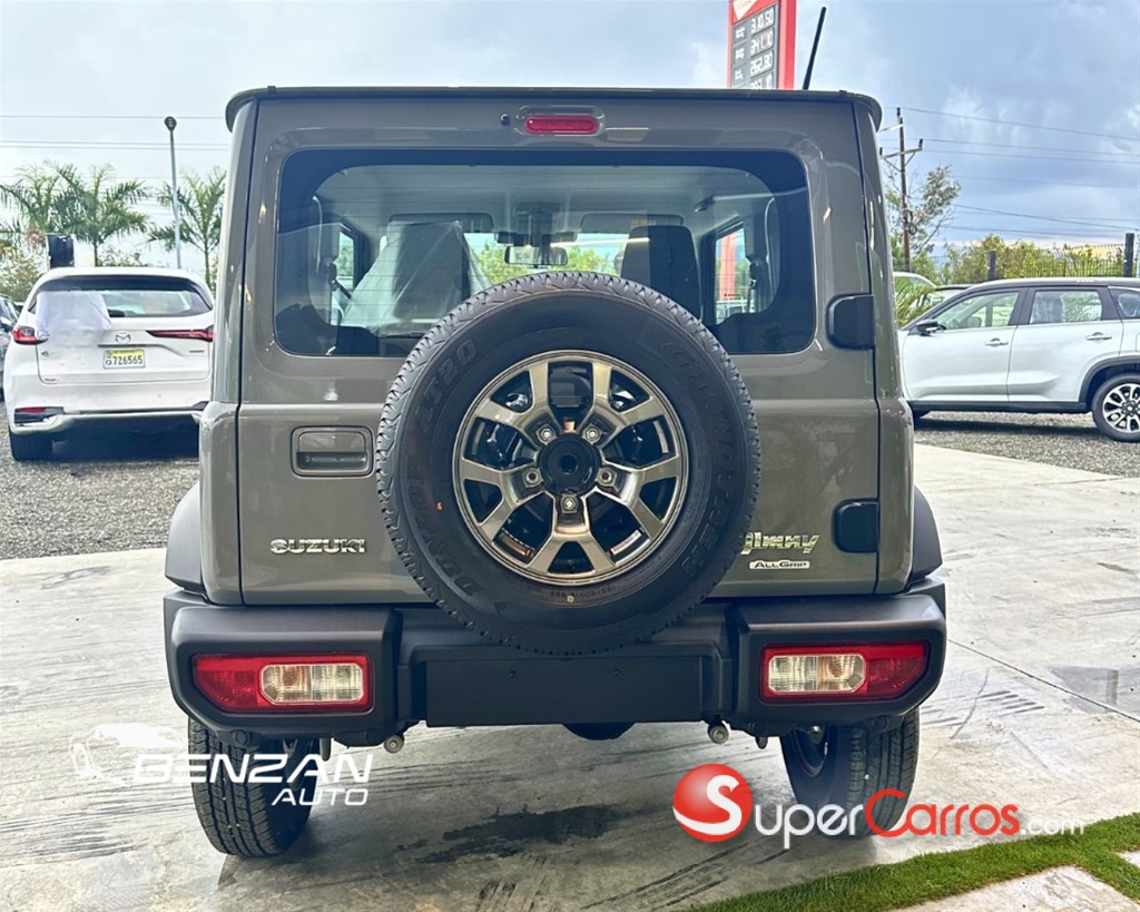 2027 Suzuki Jimny GLX — foto 3 / 8