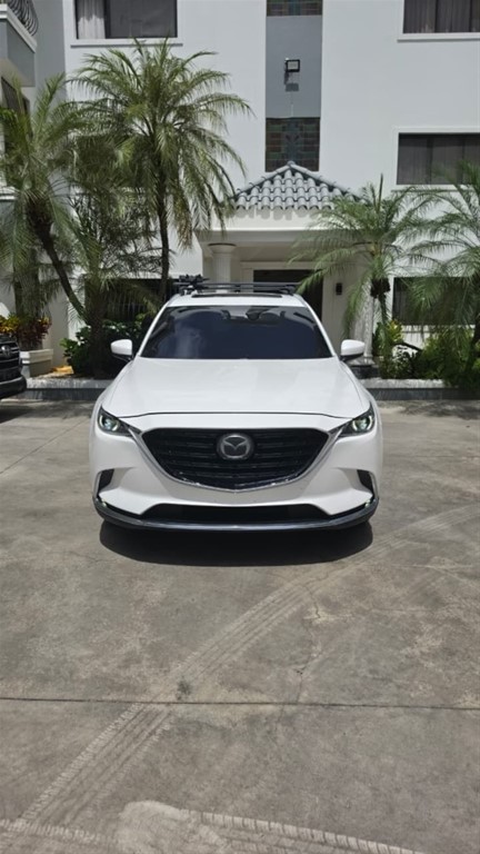2017 Mazda CX-9 Signature — foto 2 / 12