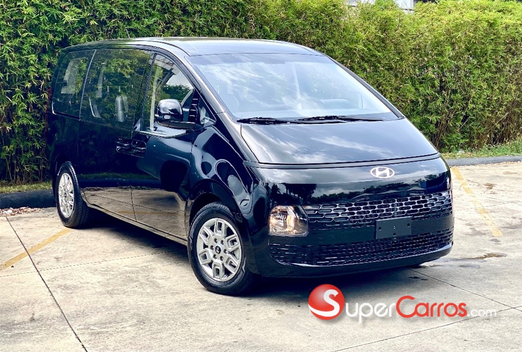 2025 Hyundai Staria