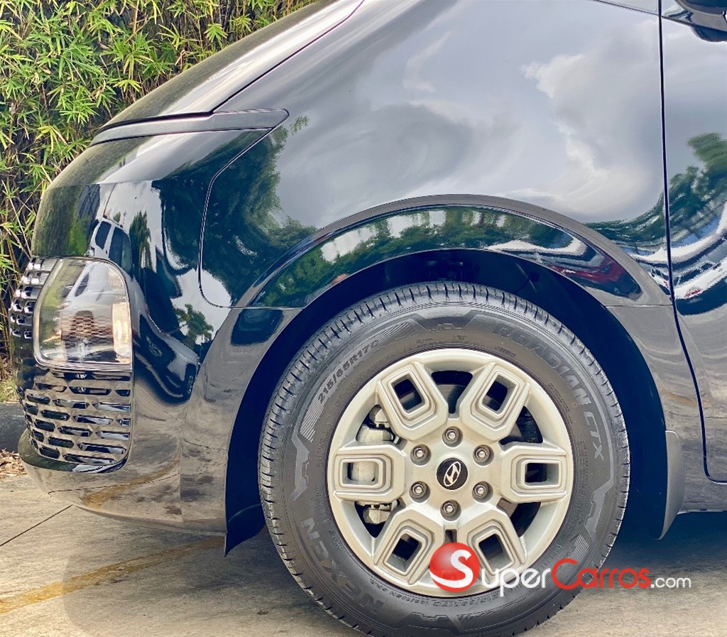 2025 Hyundai Staria — foto 5 / 12
