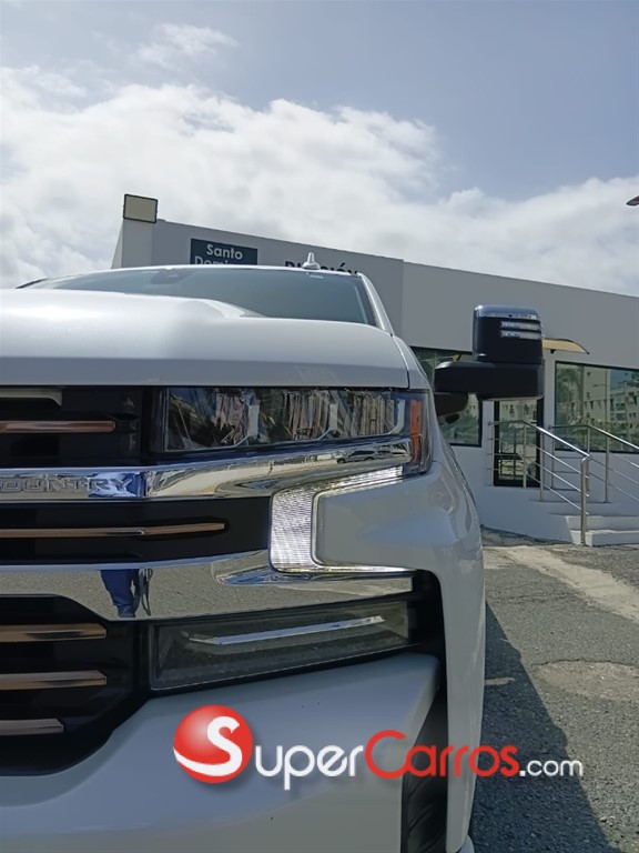 2022 Chevrolet Silverado High Country — foto 3 / 11