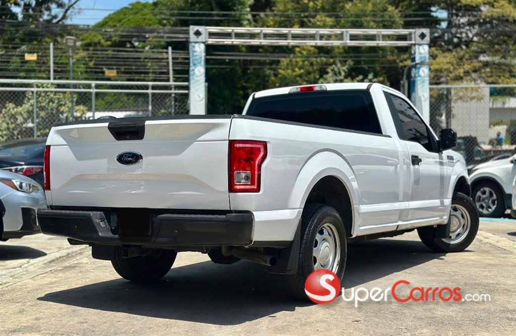 2017 Ford F 150 XL — foto 4 / 12