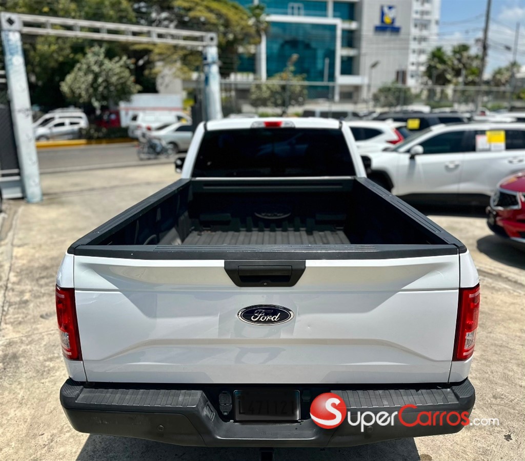 2017 Ford F 150 XL — foto 5 / 12