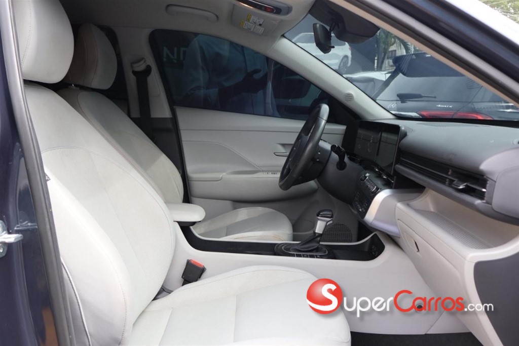2024 Hyundai KONA SEL — foto 9 / 12
