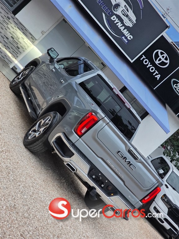 2023 GMC Sierra 1500 SLT — foto 9 / 12