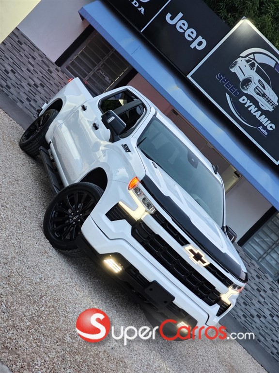 2022 Chevrolet Silverado RST Duramax — foto 3 / 12