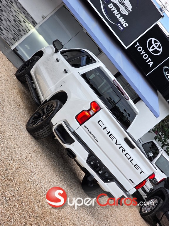 2022 Chevrolet Silverado RST Duramax — foto 11 / 12