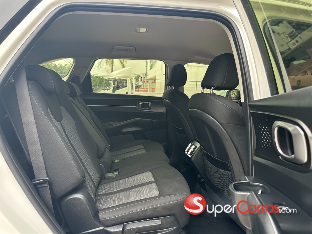 2023 Kia Sorento — foto 6 / 11
