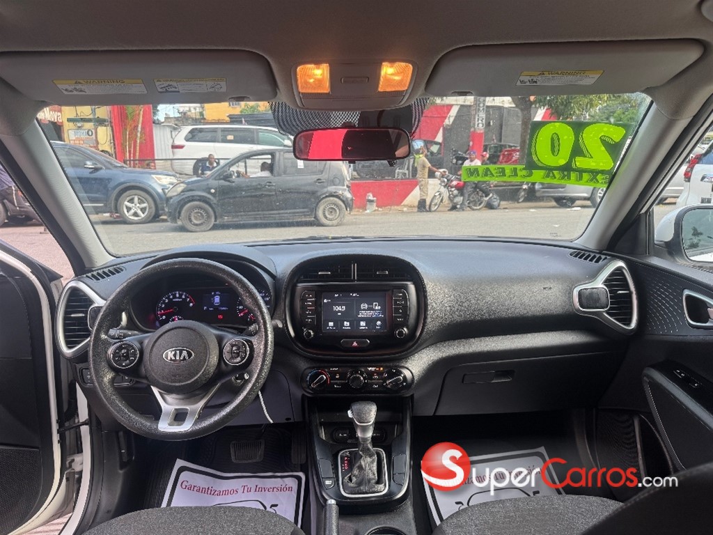 2020 Kia Soul S — foto 7 / 12