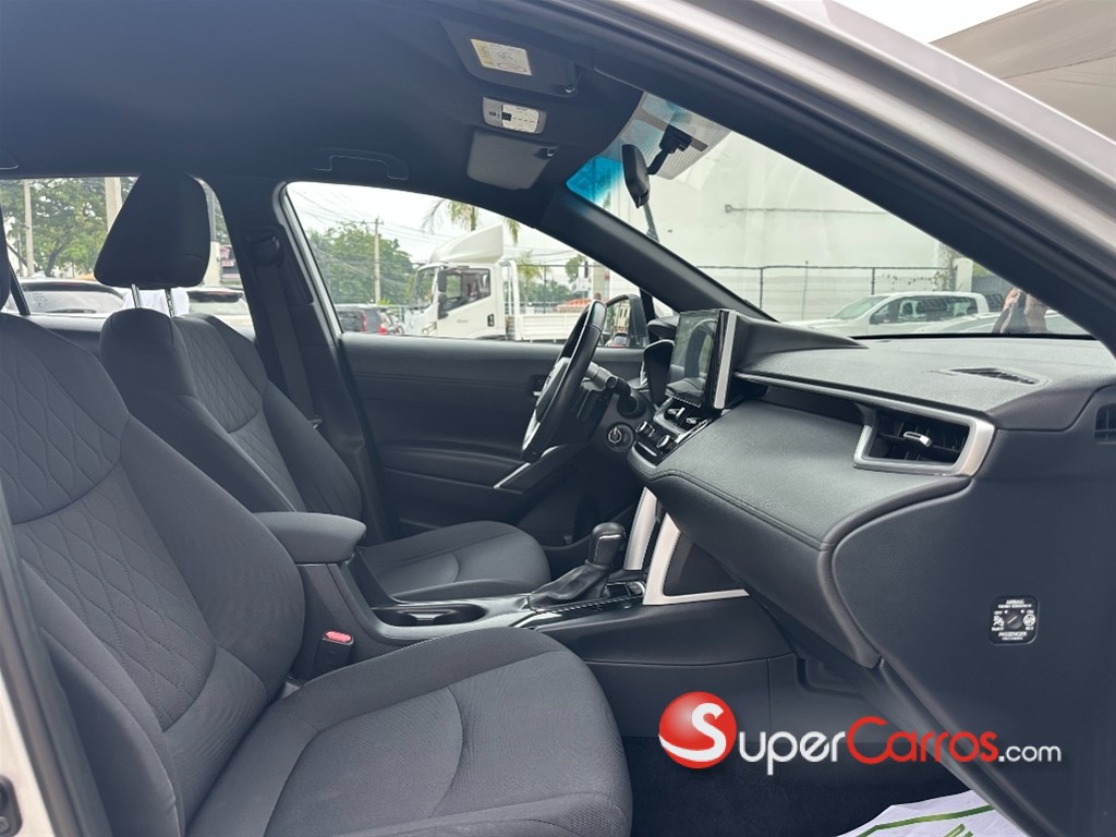 2023 Toyota Corolla Cross — foto 6 / 10