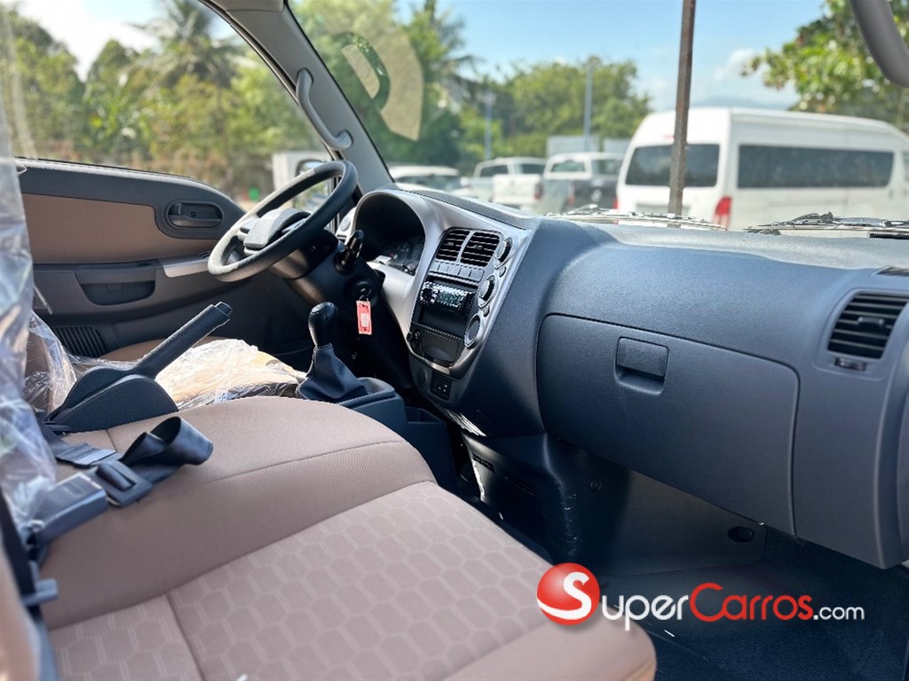 2027 Kia K-2700 — foto 6 / 10