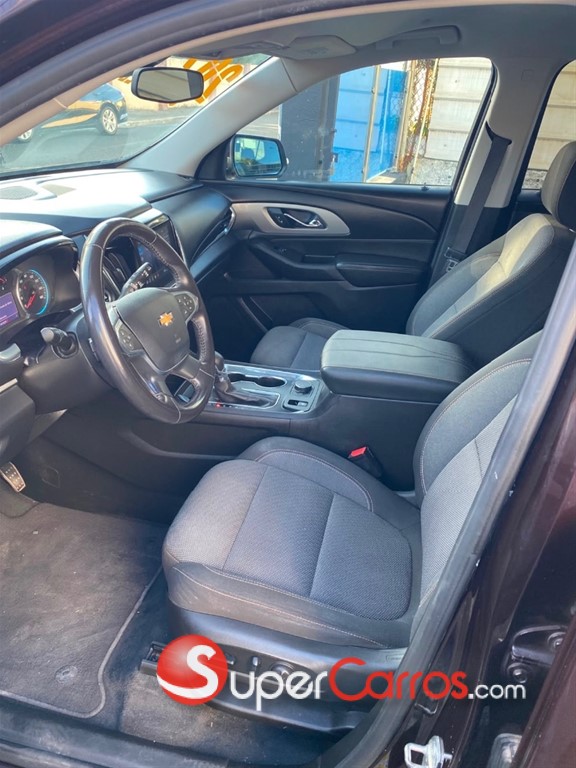 2021 Chevrolet Traverse LT — foto 6 / 8