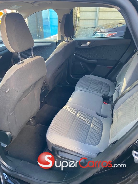 2020 Ford Escape SE Ecoboost — foto 7 / 9