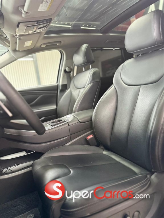 2023 Hyundai Santa Fe SEL — foto 9 / 12