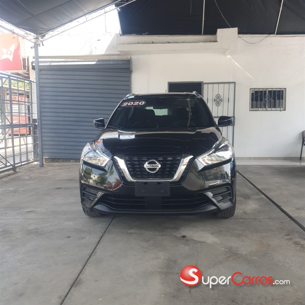 2020 Nissan Kicks SV — foto 2 / 11