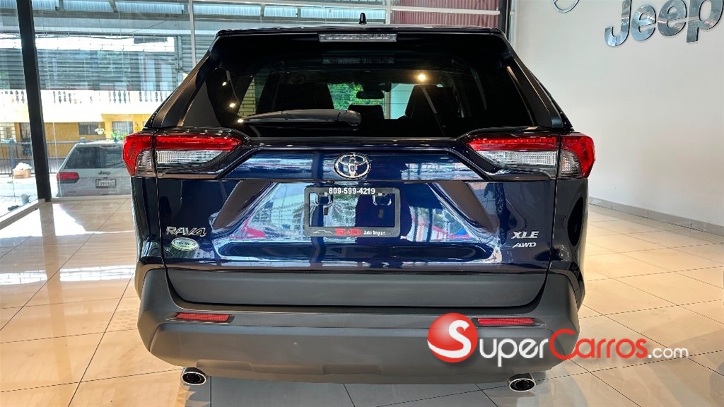 2023 Toyota RAV4 XLE PLUS — foto 3 / 11