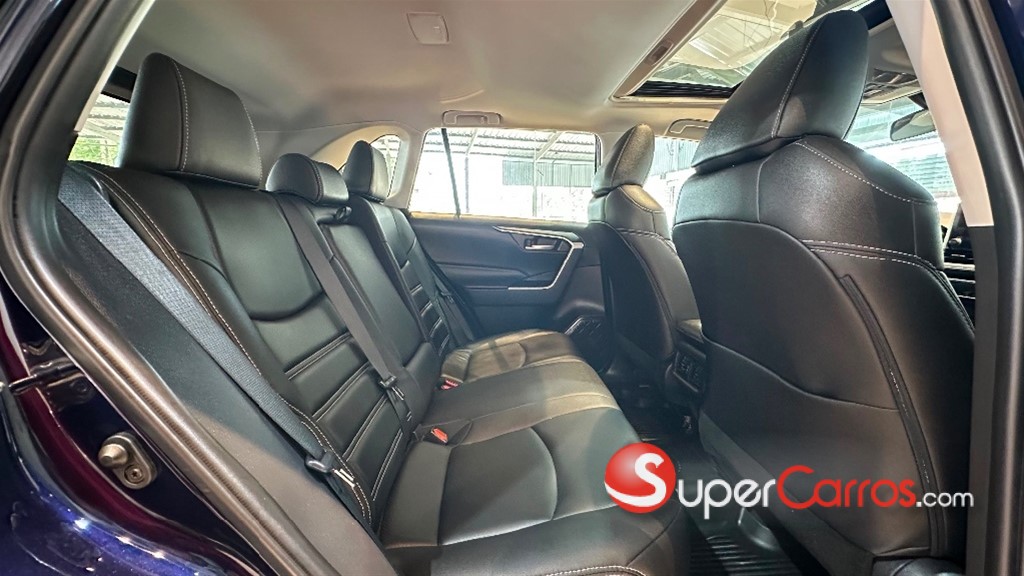 2023 Toyota RAV4 XLE PLUS — foto 7 / 11