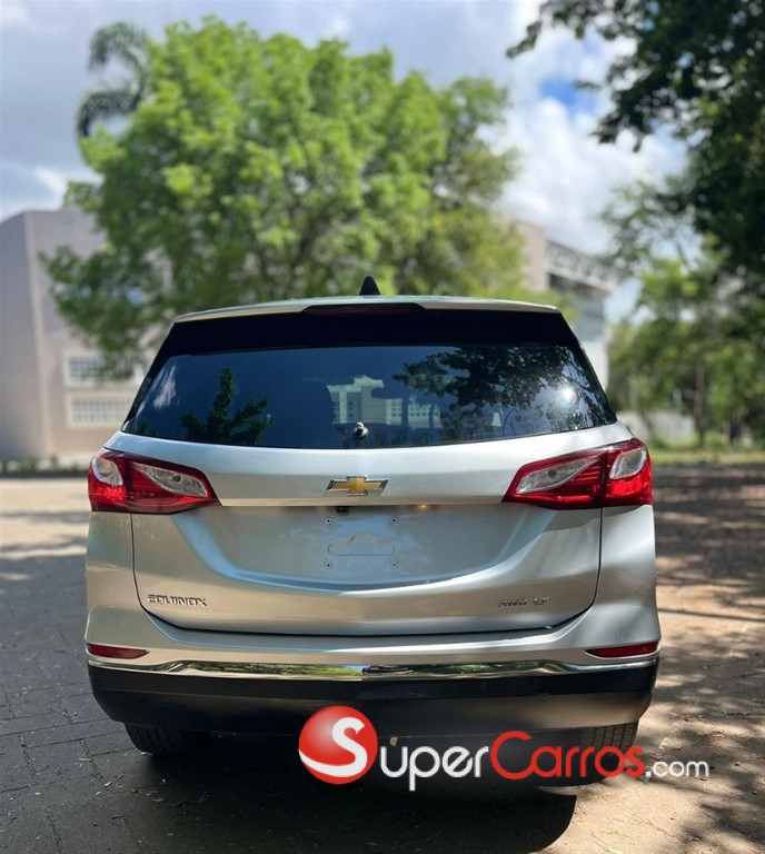 2020 Chevrolet Equinox LT — foto 5 / 12