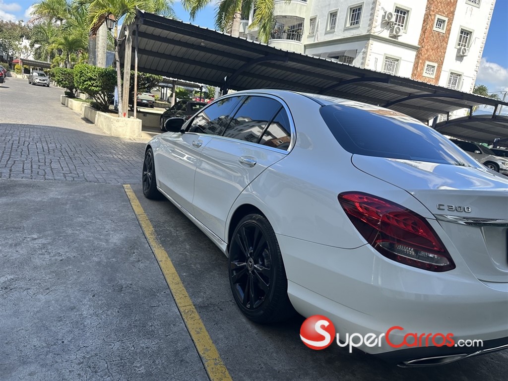 2018 Mercedes-Benz Clase C 300 — foto 5 / 10