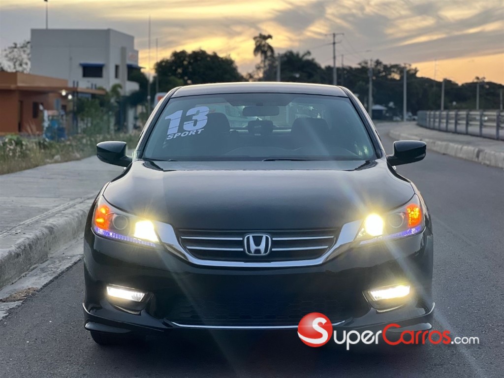 2013 Honda Accord EX — foto 2 / 12
