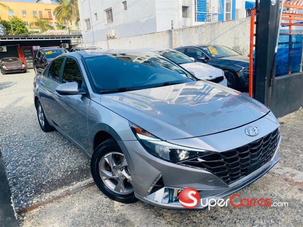2021 Hyundai Elantra SE — foto 3 / 10