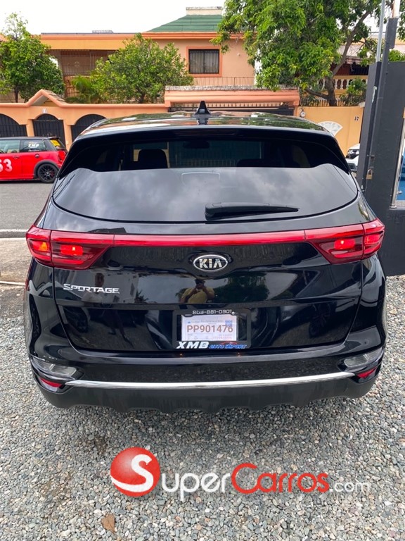2022 Kia Sportage LX — foto 5 / 9